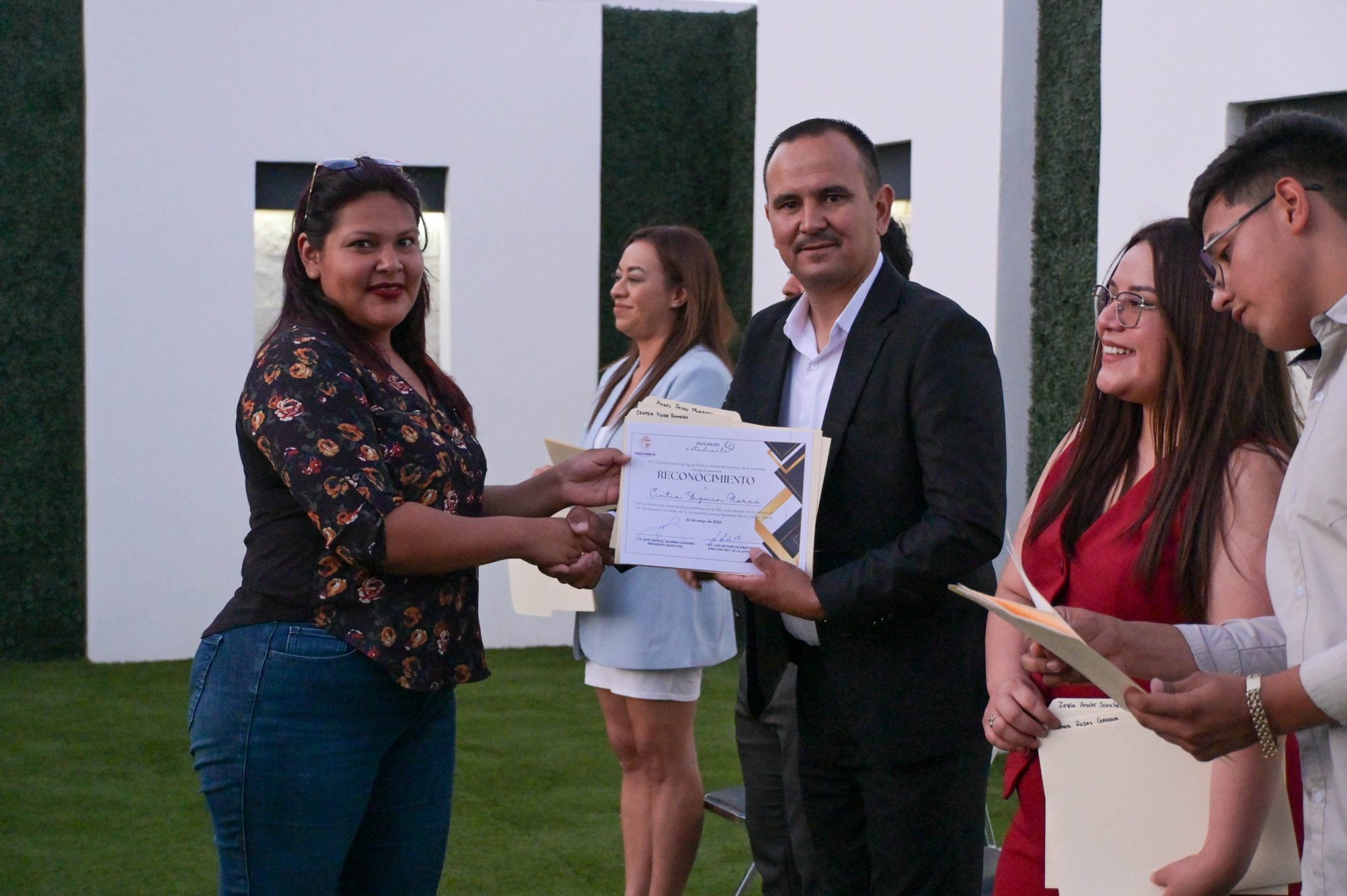 reconocimientos dia del estudiante-44