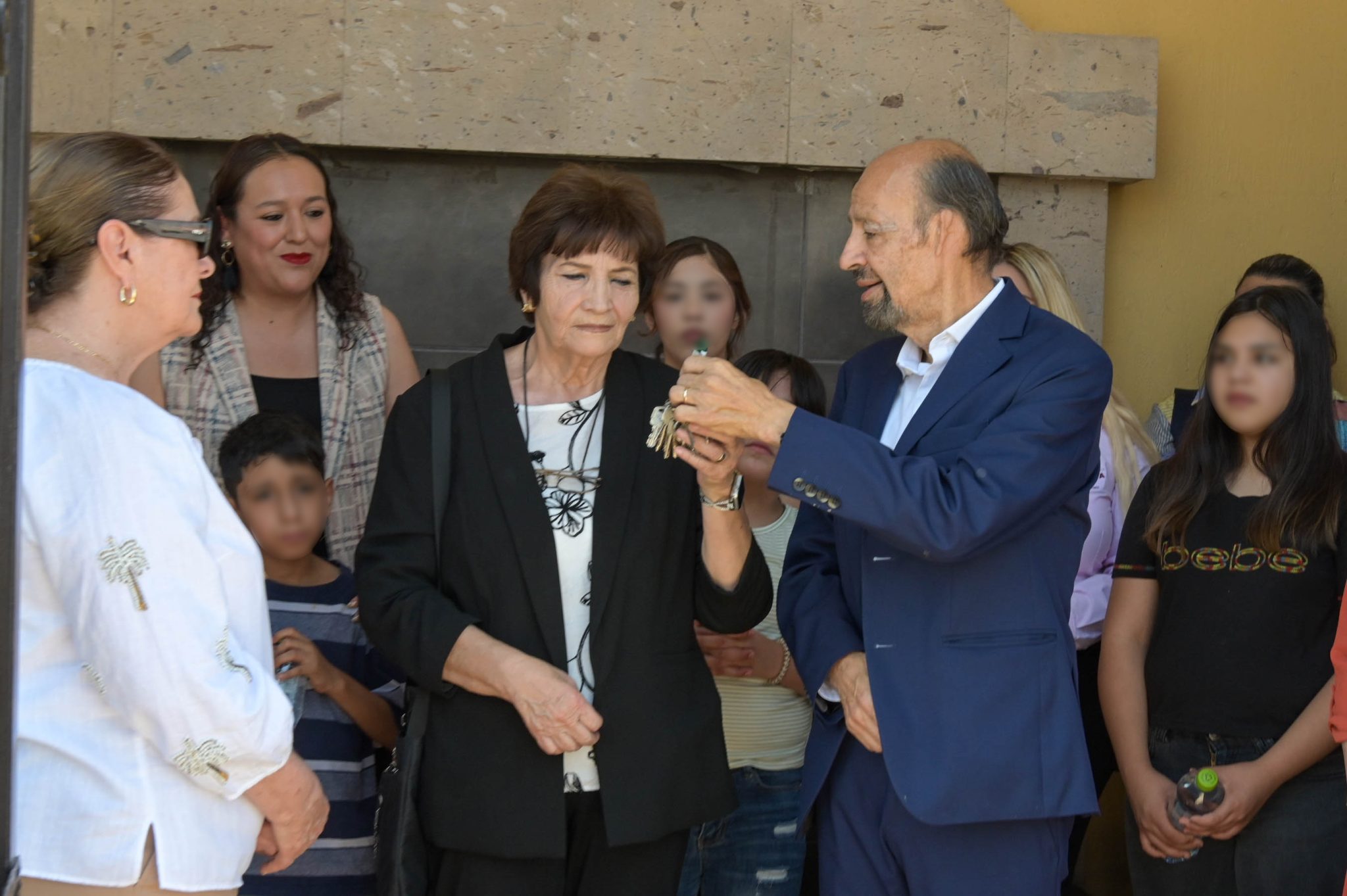 entrega edificio casa hogar-8