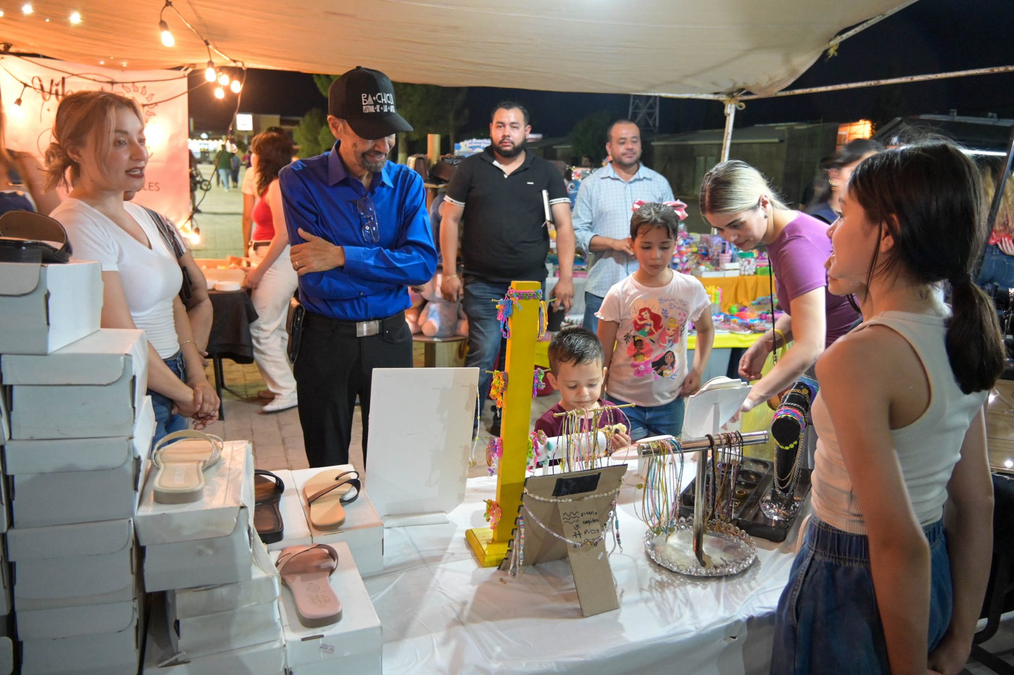 basar de la mujer 11-07-25-29