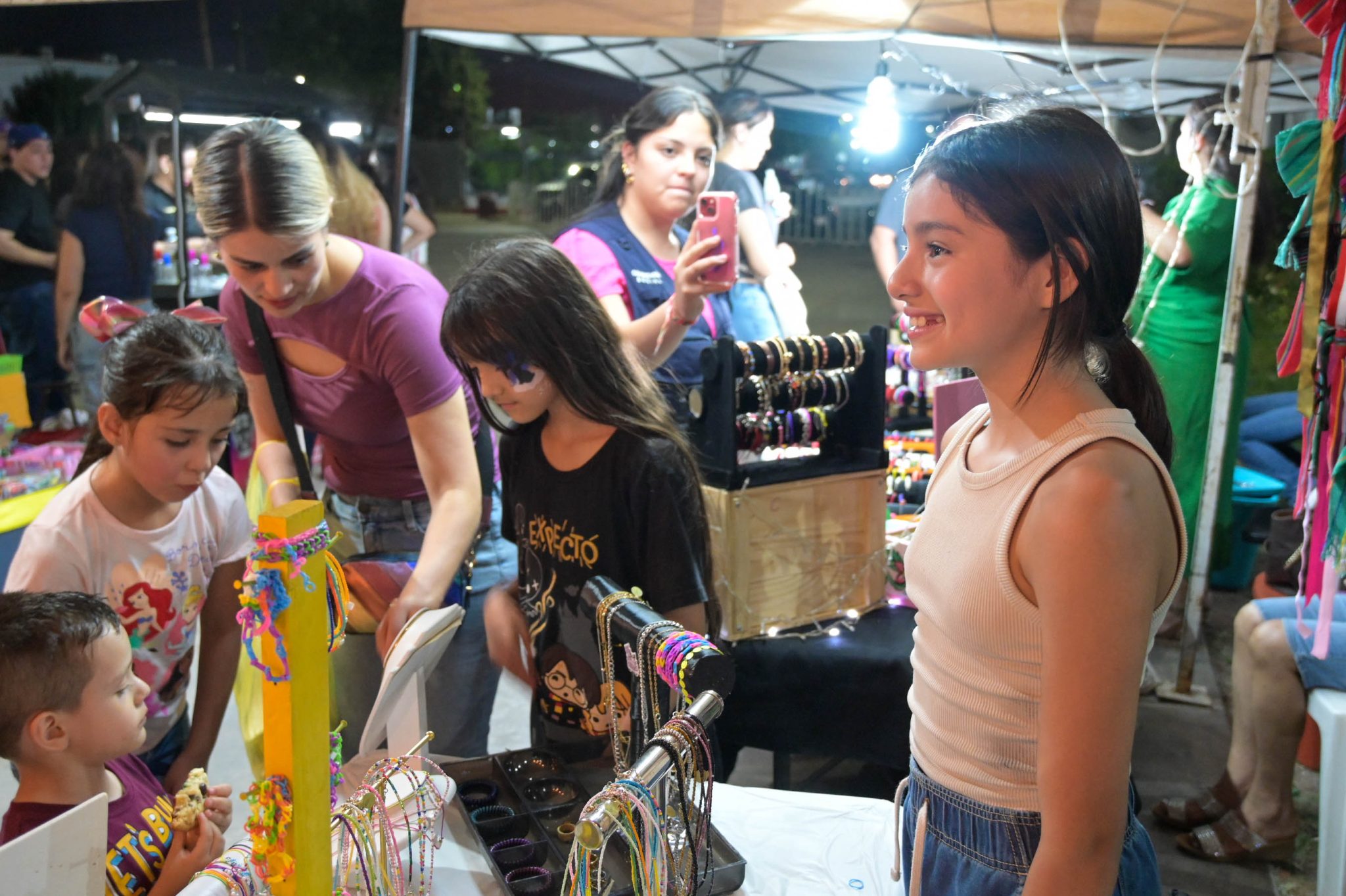 basar de la mujer 11-07-25-30