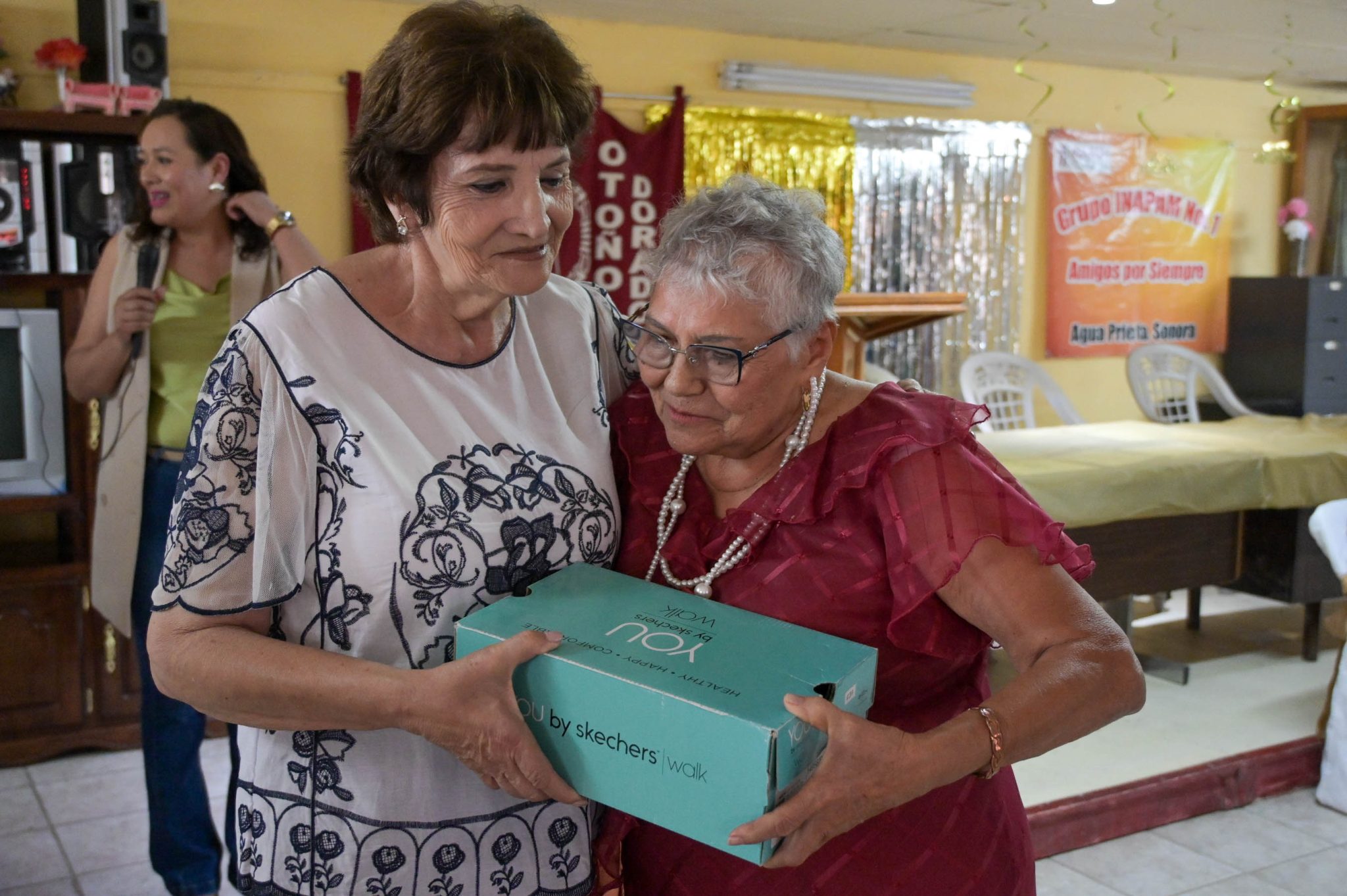 entrega de tenis inapam-24
