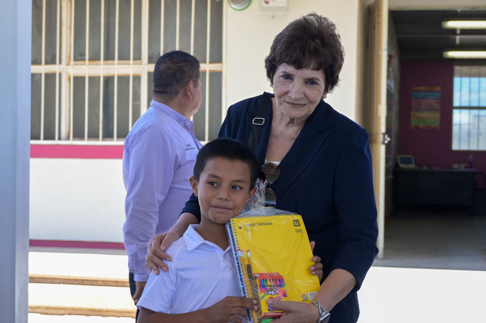 entrega de utiles-7